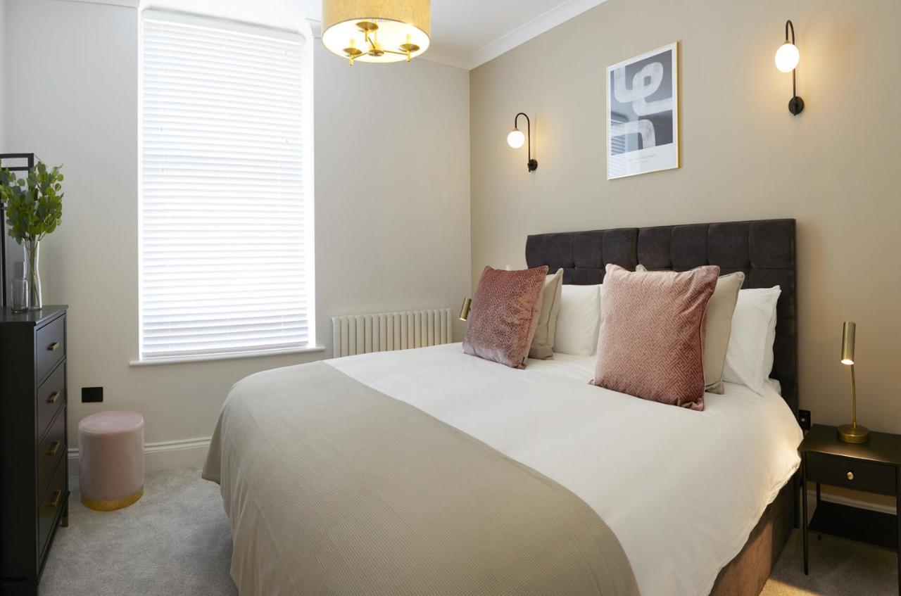 The Salisbury - Luxury Apartments By Stay In Scarborough Esterno foto